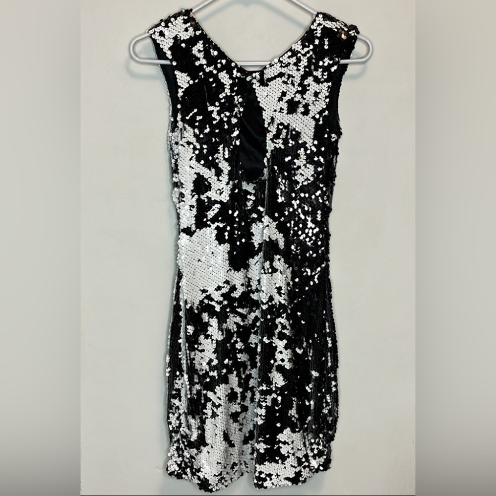 Aidan Mattox Black And White Sequin Mini Dress - image 6